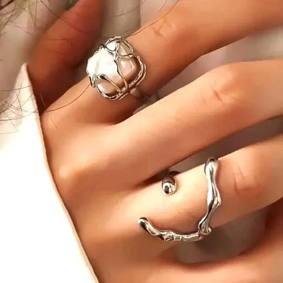 2pc Ring Set Pearl SIlver Adjustable Modern Boho Glam Style Fab Unique Hollywood - Picture 1 of 4